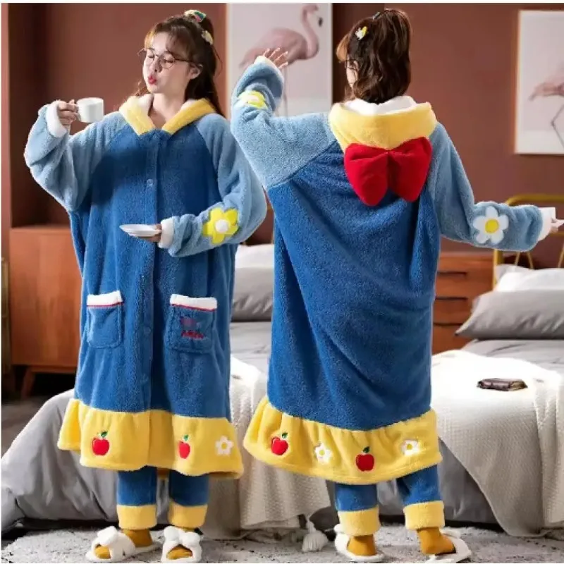 Bathrobe - Women Winter Warm Fleece Coral Color